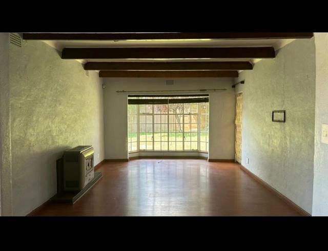 3 BEDROOM PROPERTY TO RENT IN MONDEOR